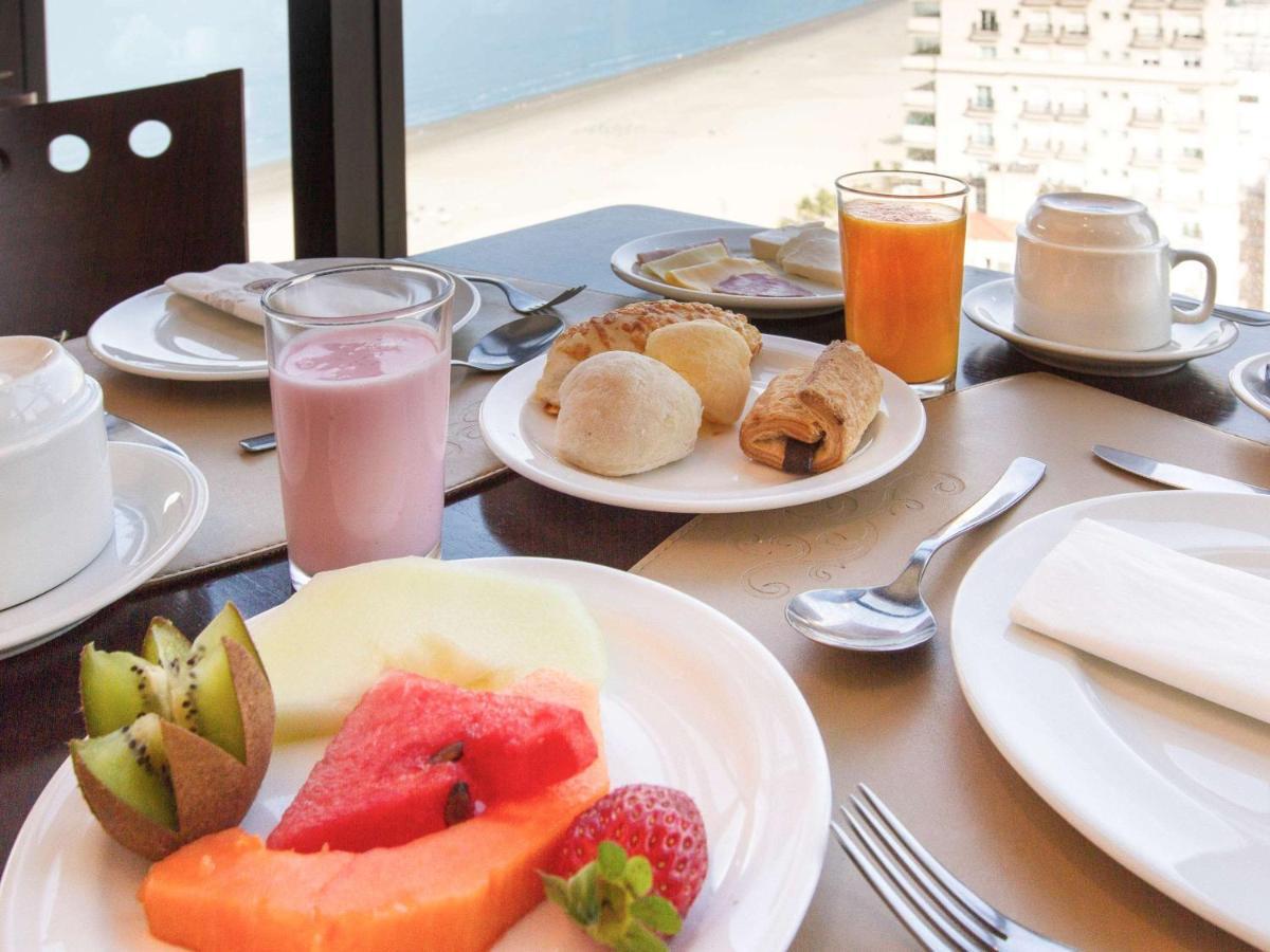 Mercure Santos Luaran gambar