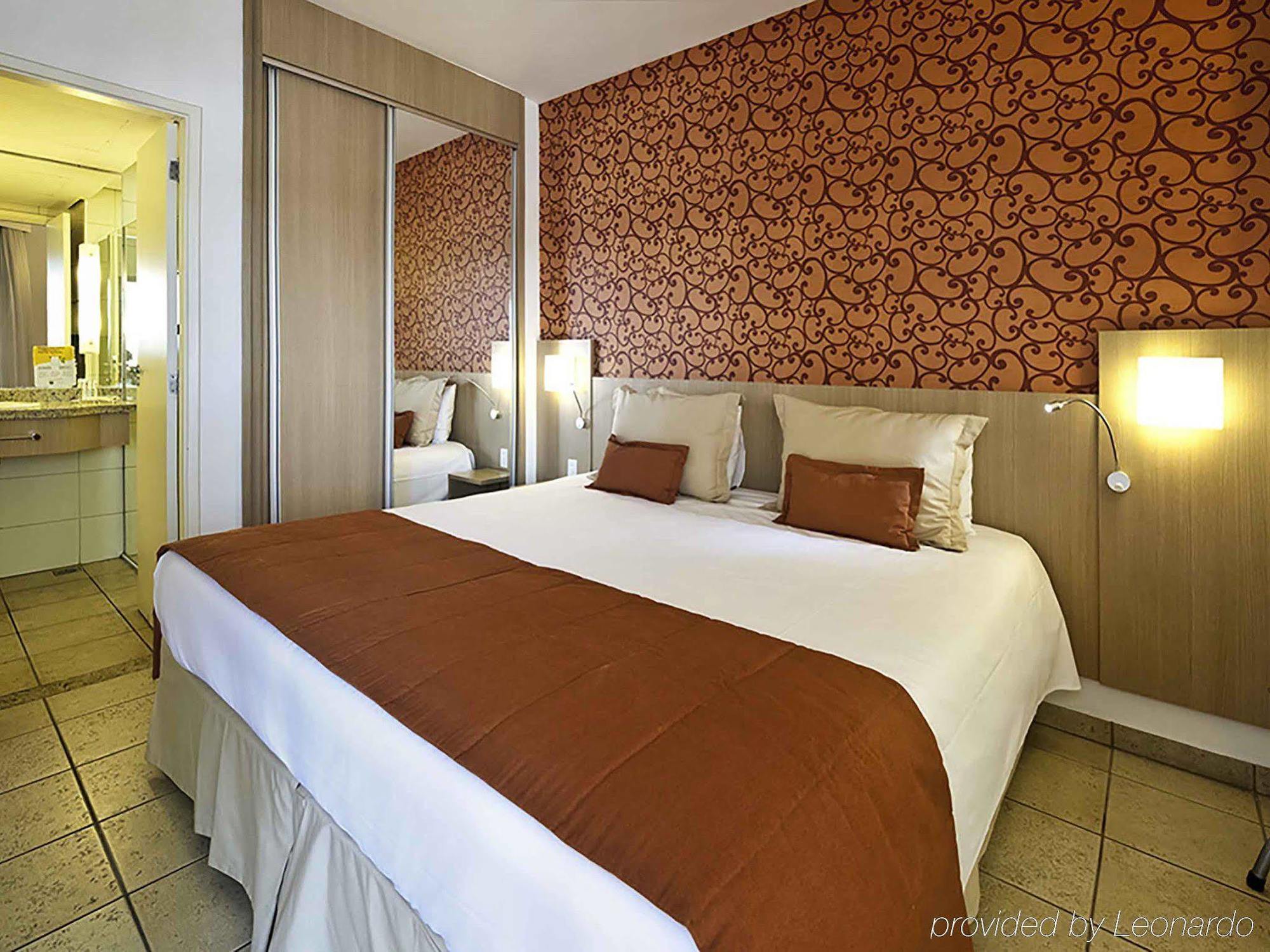 Mercure Santos Luaran gambar