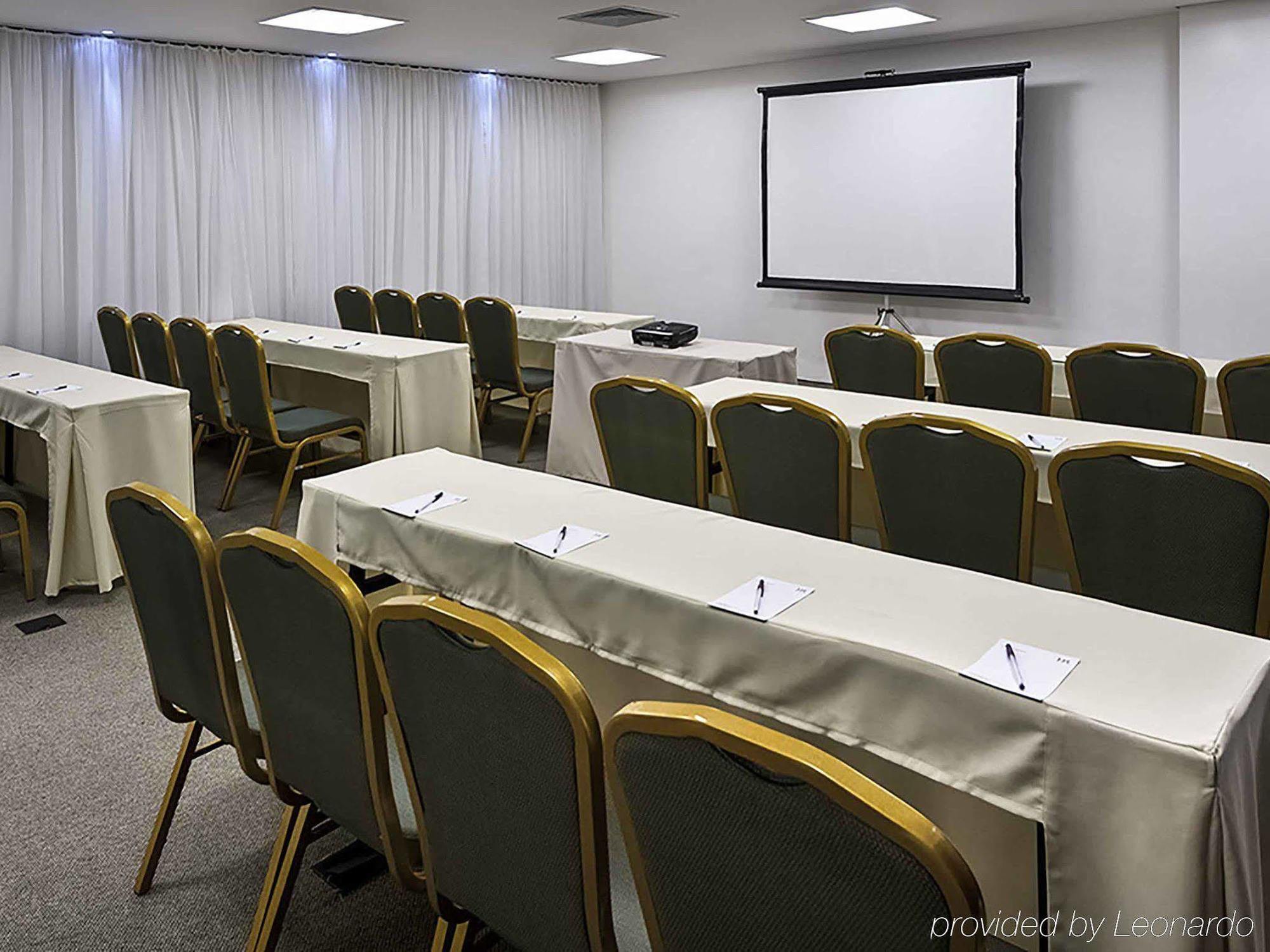 Mercure Santos Luaran gambar