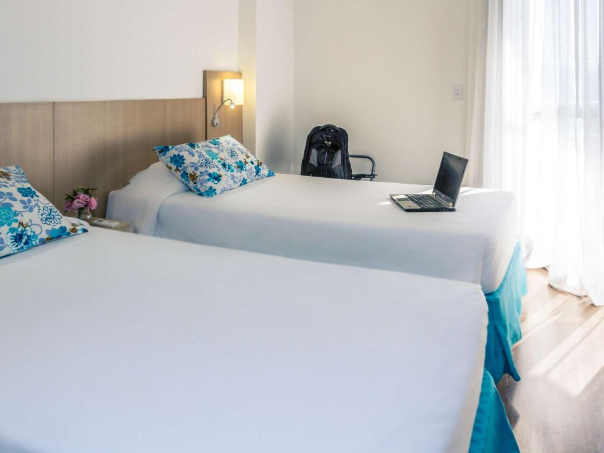 Mercure Santos Luaran gambar